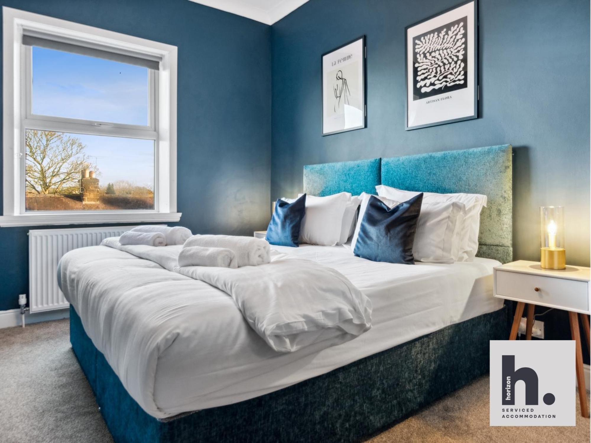 Free Parking - Penthouse - Business Stays - Relocating - St Харрогейт Экстерьер фото